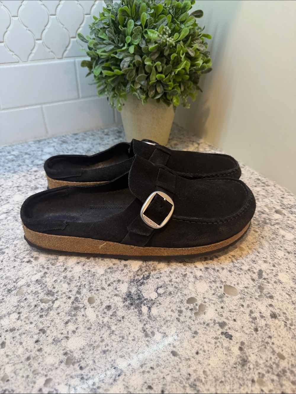 Birkenstock Buckley Black Suede Buckle Slides size 42 mens 9 or womens 11